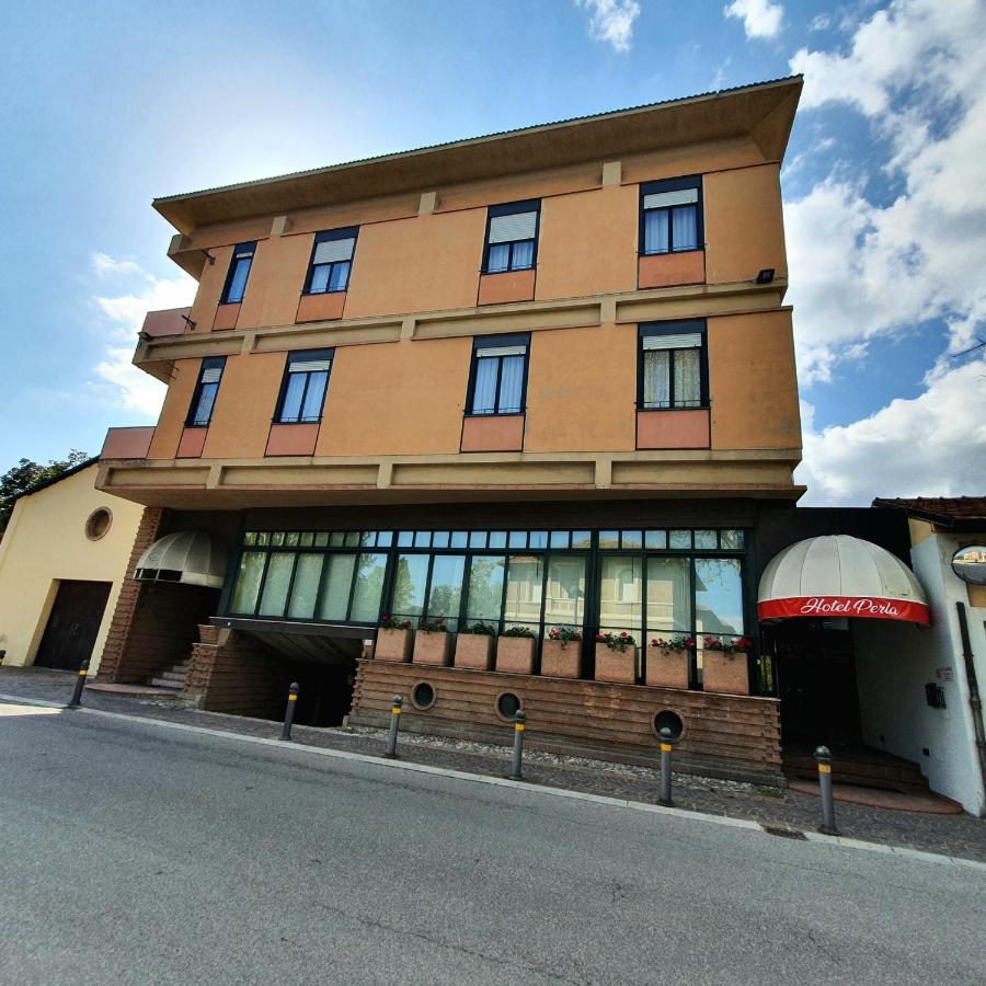 Hotel Perla Massa Lombarda 外观 照片